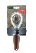 Load image into Gallery viewer, Grooming Brush SPA