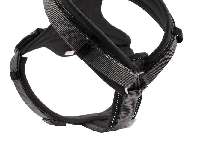 MALDON Harness - Hunter Pet Store -made of especially soft cow nappa leather -particularly stable stop ring -stepless adjustable -fur-friendly due to rounded processing -tear-resistant nylon insert -made in Germany