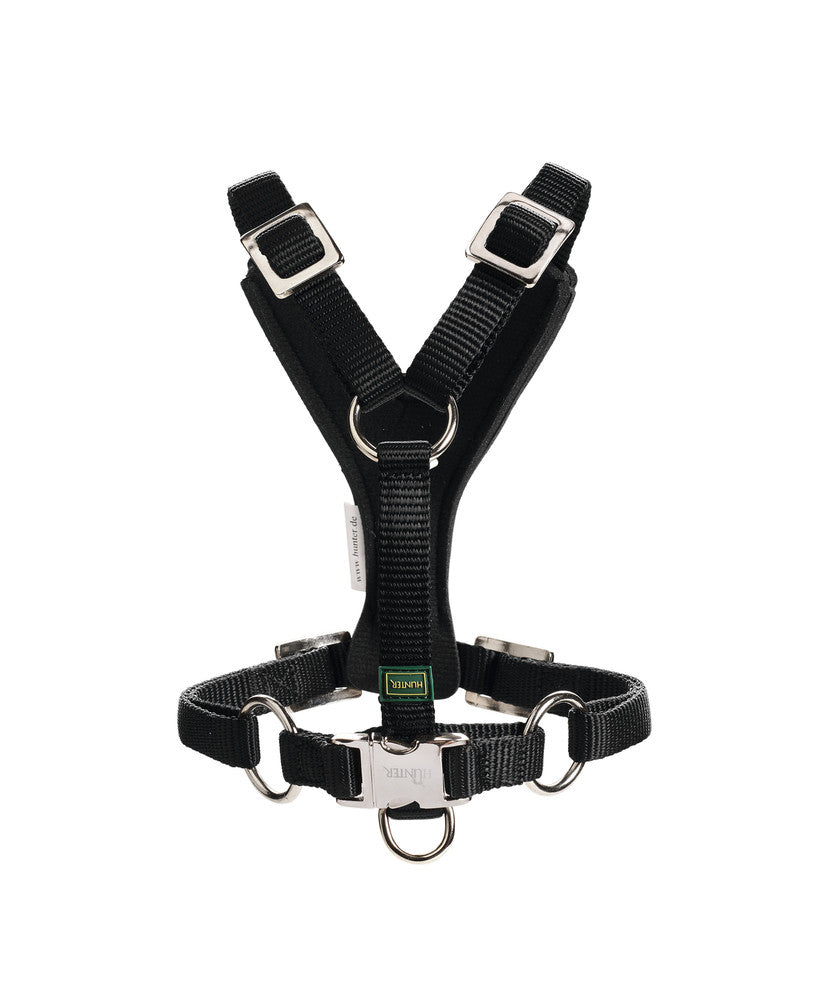 Car Safety Harness EASY COMFORT - Hunter Pet Store -made from high-quality nylon material -removable protective pad in the chest area -loop enables attachment to car safety belt -step-less 5-fold adjustable thanks to slider
