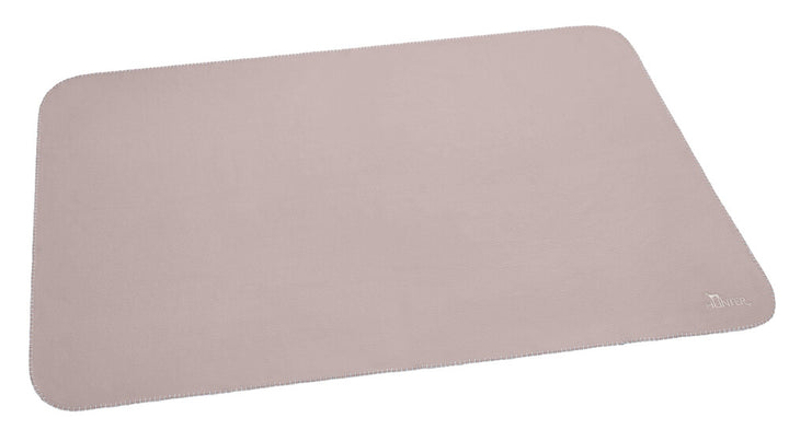 CASPER Blanket - Hunter Pet Store -cozy dog blanket for at home or when traveling -with simple design and discreet HUNTER embroidery -can be used individually or as an insert for transport boxes or dog beds -can be stowed away to save space -washable at 90 °F