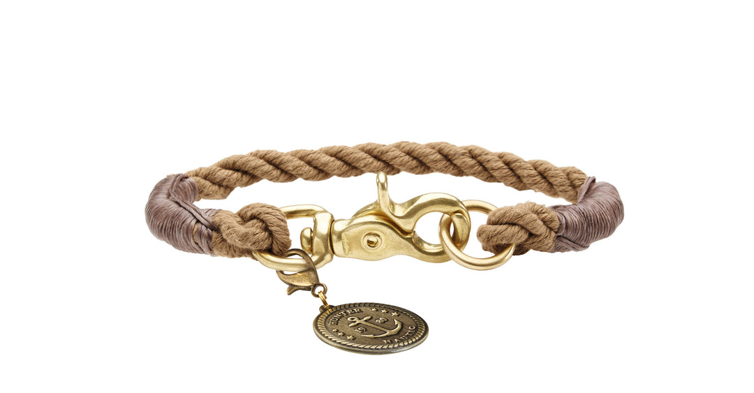 LIST Collar - Hunter Pet Store -nautical rope look -robust braiding -with scissor carabiner -brass fittings -with detachable brass badge -not adjustable -ideal for small dogs -Ahoy there!