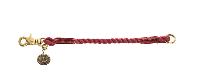 LIST Collar - Hunter Pet Store -nautical rope look -robust braiding -with scissor carabiner -brass fittings -with detachable brass badge -not adjustable -ideal for small dogs -Ahoy there!