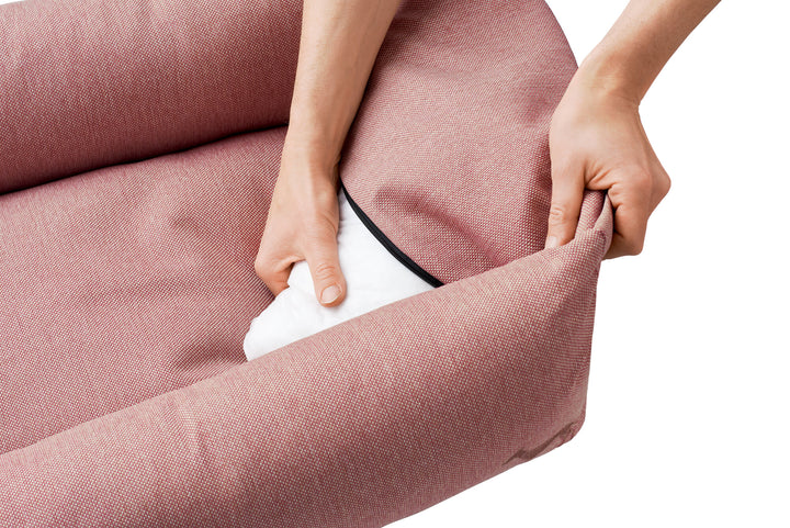INARI Sofa - Hunter Pet Store -Cozy dog sofa in soft colors -Pleasantly soft to the touch and feel -Generously upholstered with high edge -Anti-slip underside -Zippered removable cover washable at 140 °F