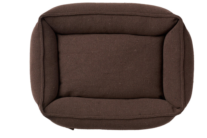 BELLUNO Sofa - Hunter Pet Store -Cozy dog sofa with robust textured fabric -Made mainly from recycled materials -Pleasantly robust material mix of cotton and polyester -Reversible inner cushion -Anti-slip underside -Covers washable at 140 °F