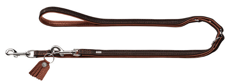 CODY Adjustable Leash - Hunter Pet Store -the grain of each leather makes it a unique -rustic, natural look -3-fold adjustable -with detachable bison leather key fob -from strictly controlled, sustainable breeding -made in Germany