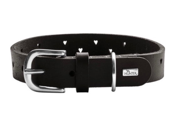 AALBORG Soul Collar - Hunter Pet Store -classic collar, universally usable -especially well-suited to use in dog sports due to a liberal application of oil -particularly tough and hard-wearing leather -with charming heart punching -made in Germany