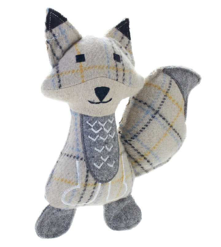 BILLUND Fox Dog toy - Hunter Pet Store -dog toy for cuddling and sniffing games -for dogs of all sizes and ages -made from 100% recycled materials -without squeaker -with or without filling depending on model -can be easily picked up and retriever -playmat: ideal for physical and mental exercise -9.06 in