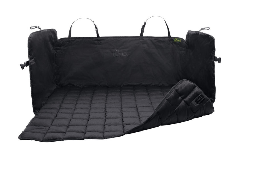 Car trunk cover HAMILTON - Hunter Pet Store -protects the car from dirt and hair -with comfortable, padded lying surface -can be used in many conventional car models -ready for use straight away thanks to practical belt straps with click closure -with integrated bumper protection -washable at 205°F
