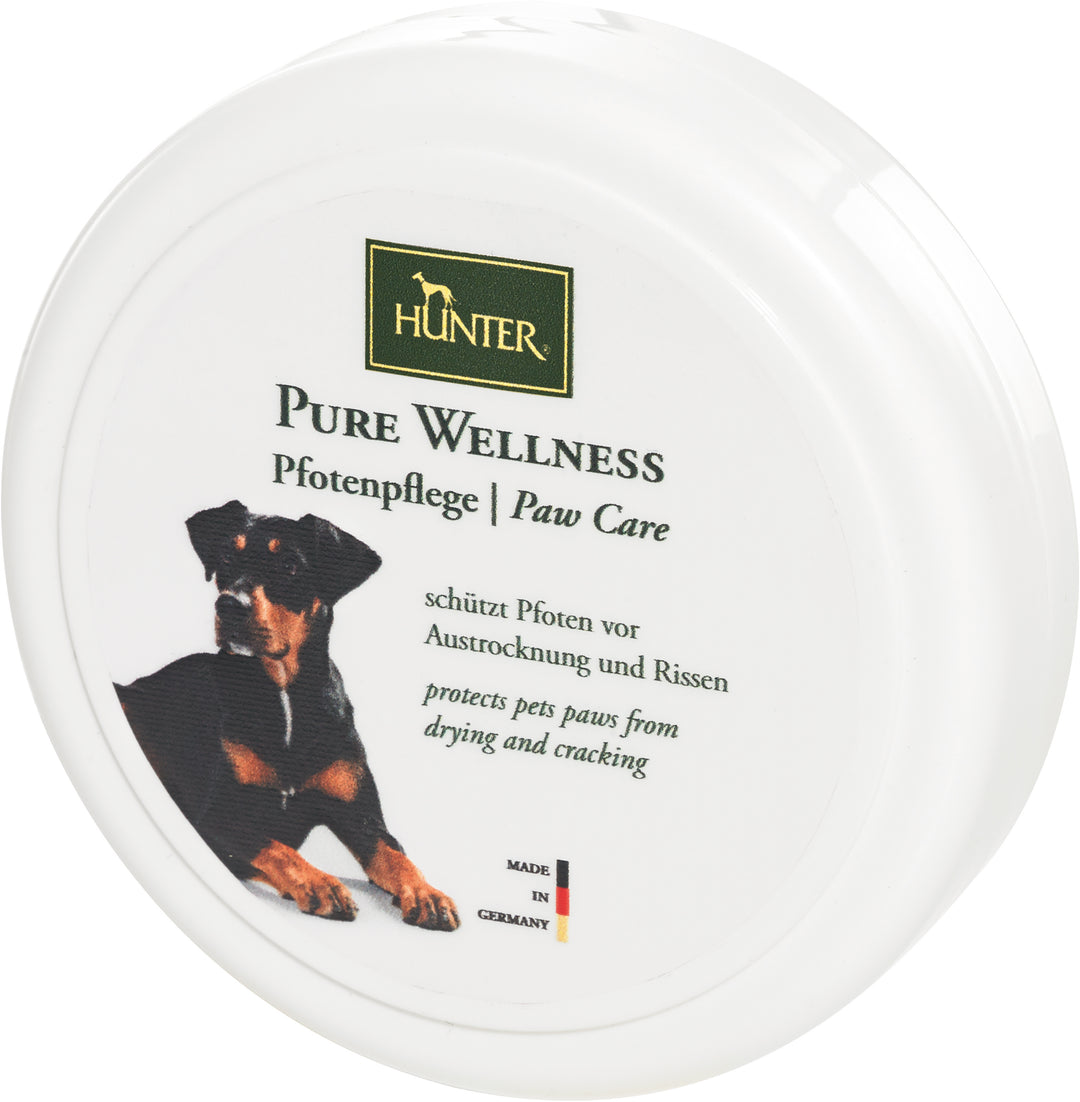 Pure Wellness Paw Care - Hunter Pet Store -Caring and protective balm for skin and paws -Reliably protects against dehydration and cracks -Can support the healing of damaged skin and prevent skin damage -Intensively moisturizes the skin -Recommended for regular use, especially in winter -Results are usually visible after just a few applications -Pleasant, natural fragrance -Free from preservatives, microplastics and silicones -Made in Germany