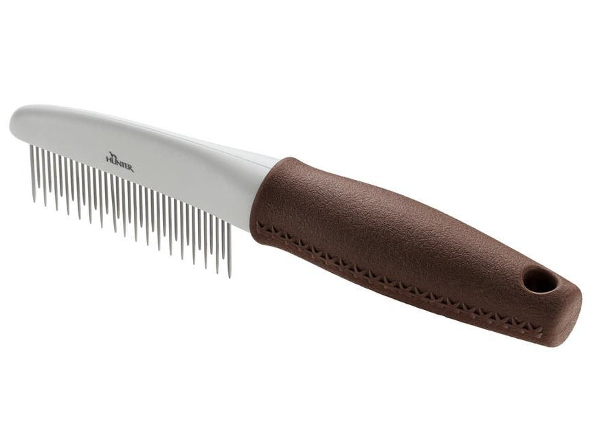 Grooming comb with long and short pins SPA - Hunter Pet Store -suitable for dogs and cats with medium-length and long hair -meant for grooming top coat and undercoat fur -high-quality stainless steel teeth of various lengths -detangles knots in the fur -prevents your pet’s hair from being pulled out -ergonomically shaped grip in a high-quality leather look