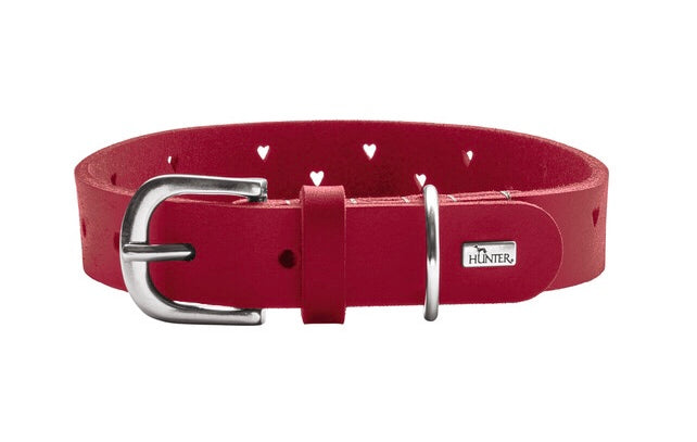 AALBORG Soul Collar - Hunter Pet Store -classic collar, universally usable -especially well-suited to use in dog sports due to a liberal application of oil -particularly tough and hard-wearing leather -with charming heart punching -made in Germany