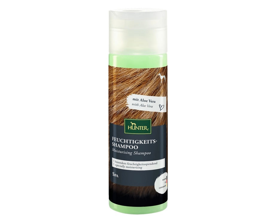 Moisturizing Shampoo With Aloe Vera - Hunter Pet Store -Moisturizing, pH-neutral dog shampoo -Suitable for all coat types, especially for dry fur structures -Aloe Vera: moisturizing -Pleasant, natural fragrance -Free of silicones, mineral oils and paraffins -Made in Germany
