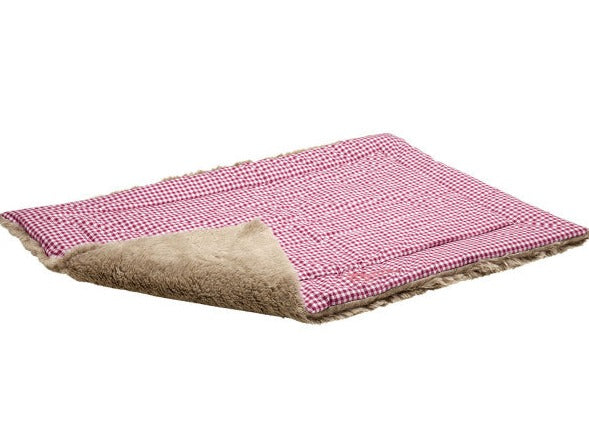ASTANA Blanket - Hunter Pet Store -cozy dog blanket for at home or when traveling -with a classic check design and discreet HUNTER embroidery -can be used on both sides: One side made of comfortable cotton, the other with plush trimming -can be used individually or as an insert for transport boxes or dog beds -lightly padded for high comfort -washable at 90°F