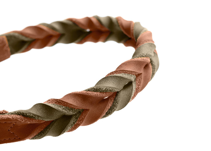 SOLID EDUCATION Duo Collar - Hunter Pet Store -classic collar, universally usable -particularly tough and hard-wearing leather -rounded edges -hand-braided -with a leather keyring -made in Germany