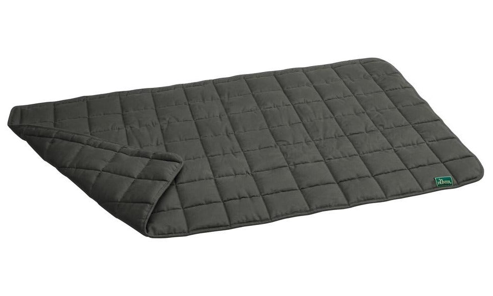 HAMILTON Blanket - Hunter Pet Store - Upgrade your dog's comfort in his bed or cover your dog's favorite spot on your couch with it. - Perfect for taking with you when you travel together. - Washable at high temperature 203°F - Quilted cotton blend material is soft and lightly padded. - Blanket is perfectly flexible, allowing you to roll it up and save space when not in use.