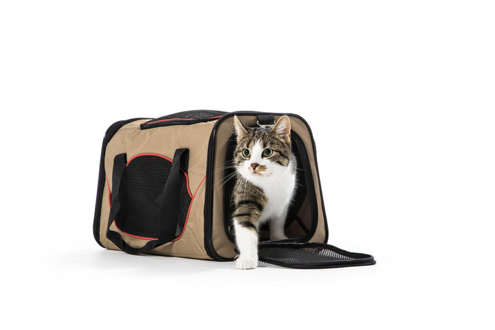 KANSAS Dog Carrier - Hunter Pet Store -Carry bag for pets weighing up to 14.3 lbs -Large ventilation opening for optimum air circulation -Two entrances -Can be folded to save space -Removable imitation lambswool inlay -Washable