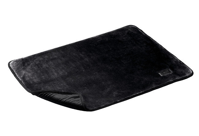 KONSTANZ Blanket - Hunter Pet Store -velvety dog blanket for cuddling at home and when traveling -can be stowed away to save space -especially soft and cuddly -elegant design with discreet HUNTER patch -can be used individually or as an inlay -washable at 90 °F