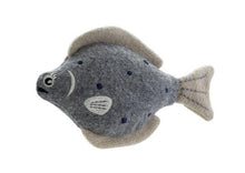 Load image into Gallery viewer, Dog toy SKAGEN Turbot